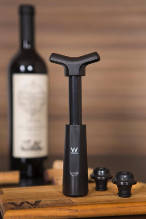 Kit Pump Vinho Em Casa - 2 Rolhas