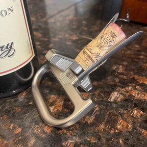 Abridor De Vinho Para Rolhas e Garrafas Antigas Com 2 Lâminas e Rosca