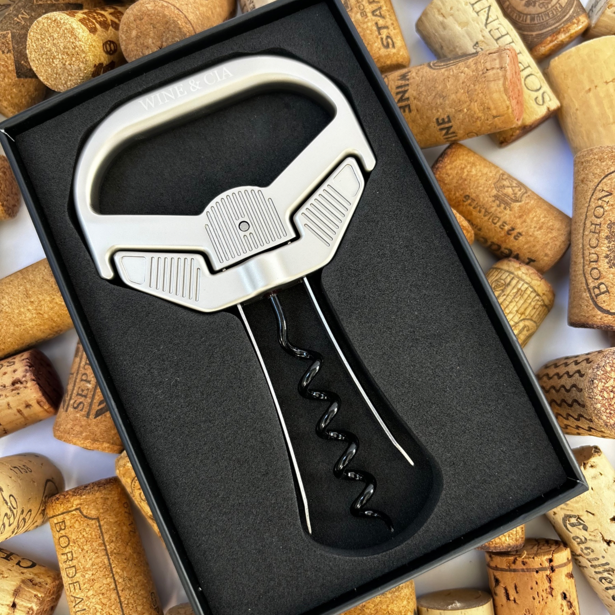 Abridor De Vinho Para Rolhas e Garrafas Antigas Com 2 Lâminas e Rosca